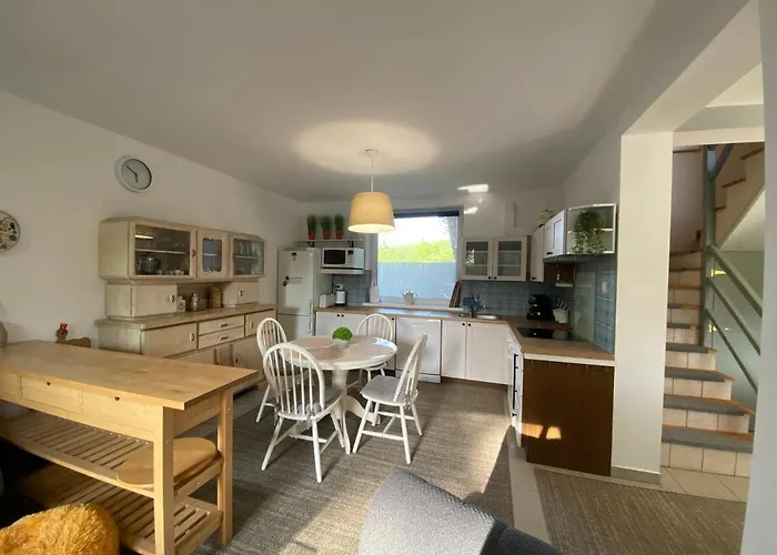 Private Seaside Sasino