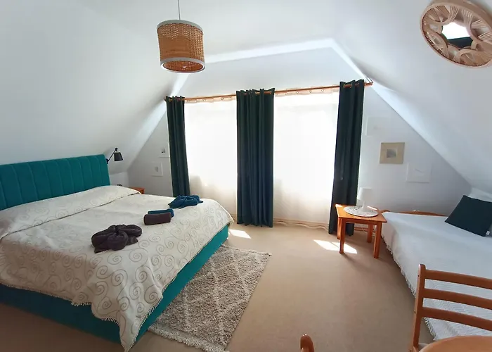 Private Seaside Semesterbostad